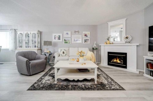 3016 33A South, Lethbridge, AB 