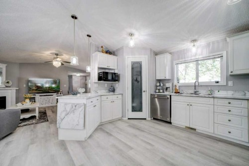 3016 33A South, Lethbridge, AB 