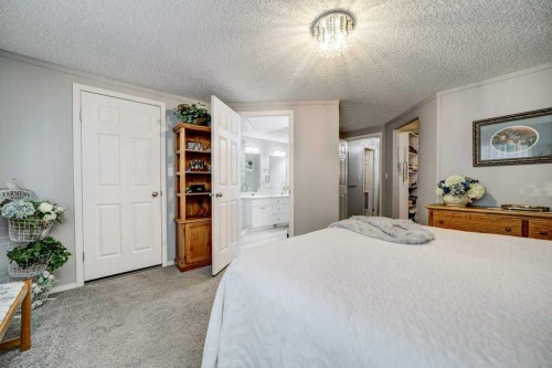 3016 33A South, Lethbridge, AB 