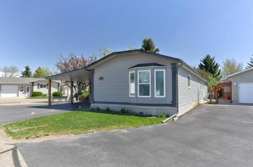 3016 33A South, Lethbridge, AB 