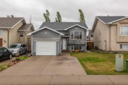 781 Red Crow Boulevard WESTLethbridge, AB T1K 7M4