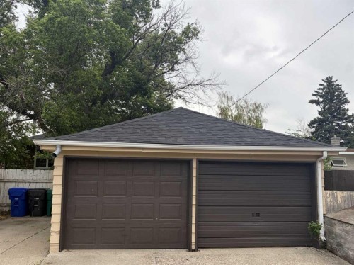 520 20 Street South, Lethbridge, AB - Outdoor