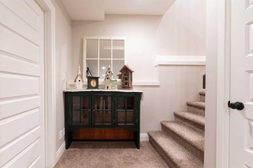 291 Tartan Circle West, Lethbridge, AB - Indoor Photo Showing Other Room