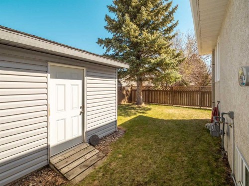 6005 46A Street, Taber, AB - Outdoor With Exterior