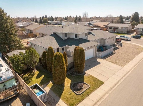 6005 46A Street, Taber, AB - Outdoor