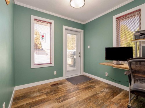 6005 46A Street, Taber, AB - Indoor Photo Showing Office