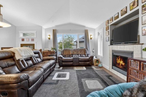 232 Sixmile Common South, Lethbridge, AB 