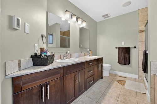 232 Sixmile Common South, Lethbridge, AB 