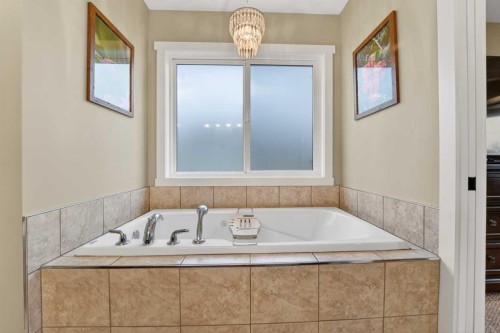 232 Sixmile Common South, Lethbridge, AB 