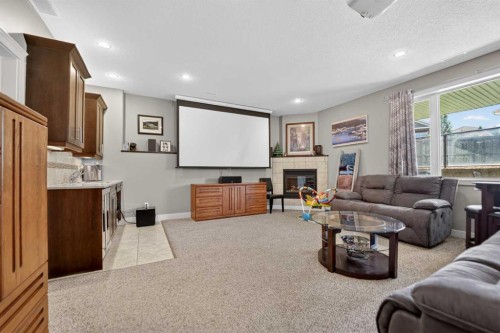 232 Sixmile Common South, Lethbridge, AB 