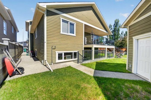 232 Sixmile Common South, Lethbridge, AB 