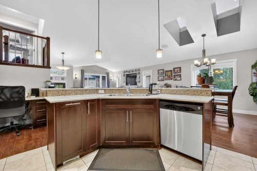 232 Sixmile Common South, Lethbridge, AB 