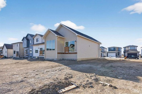 161 Caribou Bend North, Lethbridge, AB 
