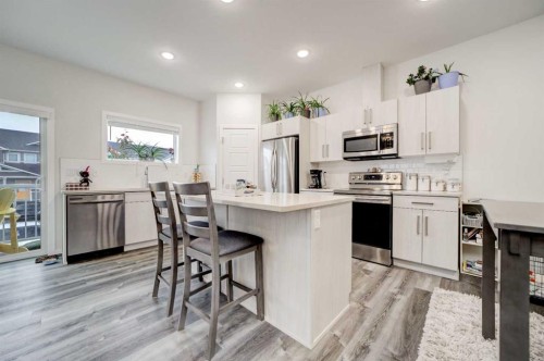1206-210 Firelight Way West, Lethbridge, AB 