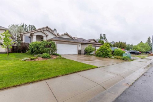 293 Heritage Boulevard West, Lethbridge, AB - Outdoor