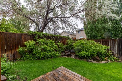 293 Heritage Boulevard West, Lethbridge, AB - Outdoor With Backyard
