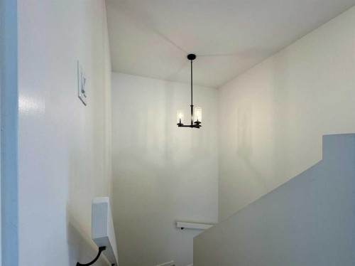 18 Blackwolf Pass North, Lethbridge, AB - Indoor Photo Showing Other Room