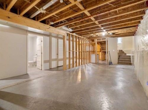 5207 58 Ave, Taber, AB - Indoor Photo Showing Basement