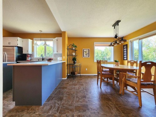 4813 4 Street West, Claresholm, AB 