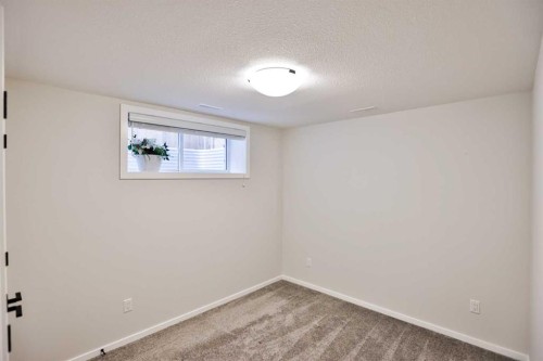 1109 Pacific Circle West, Lethbridge, AB - Indoor Photo Showing Other Room