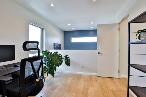 22 Riverland Close West, Lethbridge, AB 