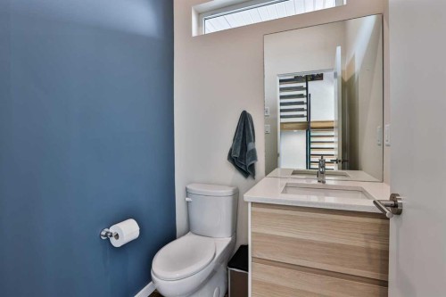 22 Riverland Close West, Lethbridge, AB 
