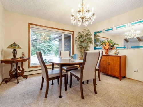 2201 21 Avenue, Coaldale, AB - Indoor Photo Showing Dining Room