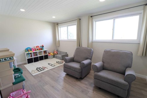 3918 52 St, Taber, AB - Indoor