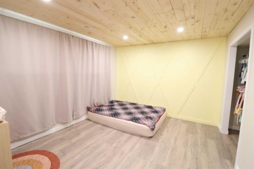 3918 52 St, Taber, AB - Indoor