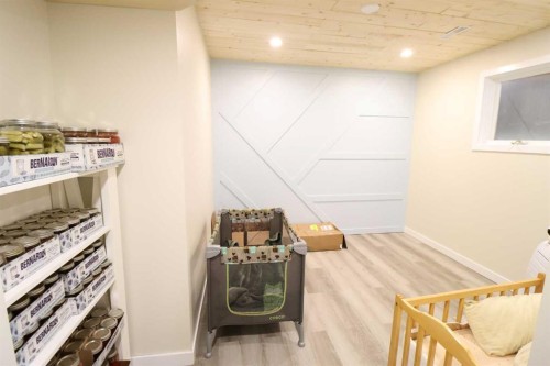 3918 52 St, Taber, AB - Indoor Photo Showing Other Room