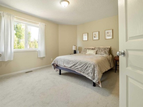 111 Fairmont Road South, Lethbridge, AB 