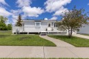 593 3 Avenue West, Cardston, AB 