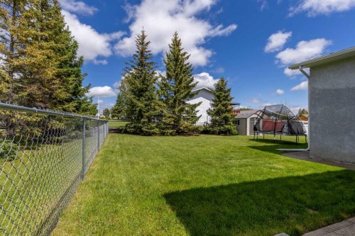 593 3 Avenue West, Cardston, AB 