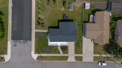 593 3 Avenue West, Cardston, AB 