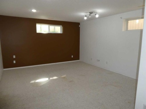 243 Fairmont Boulevard South, Lethbridge, AB 