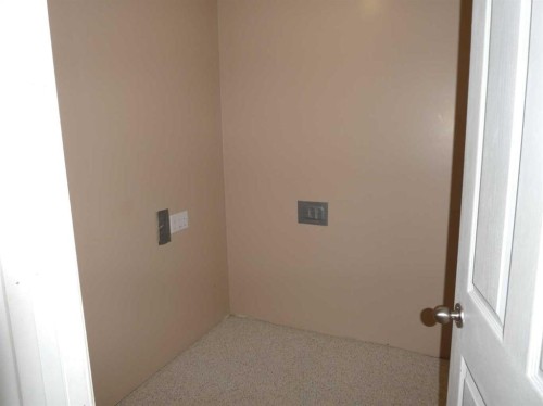 243 Fairmont Boulevard South, Lethbridge, AB 