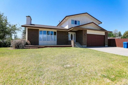 729 Columbia Boulevard WEST Lethbridge, AB T1K 5H1