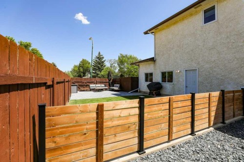 729 Columbia Boulevard West, Lethbridge, AB - Outdoor With Exterior