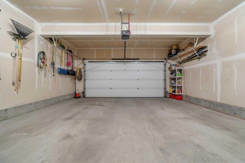 250 Twinriver Road West, Lethbridge, AB 