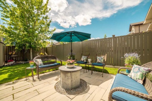 250 Twinriver Road West, Lethbridge, AB 