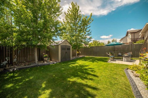 250 Twinriver Road West, Lethbridge, AB 