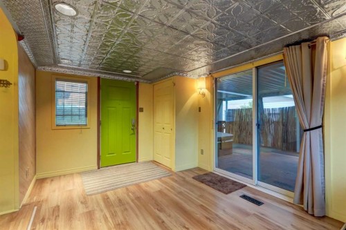 7412 22 Street Se, Calgary, AB 