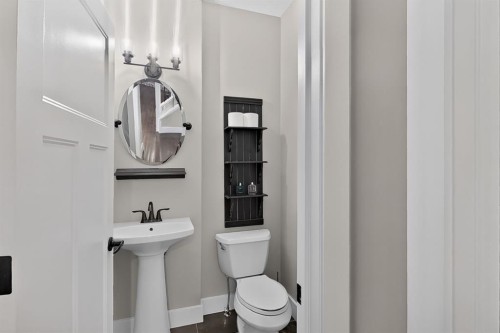 1596 Coalbanks Boulevard West, Lethbridge, AB - Indoor Photo Showing Bathroom
