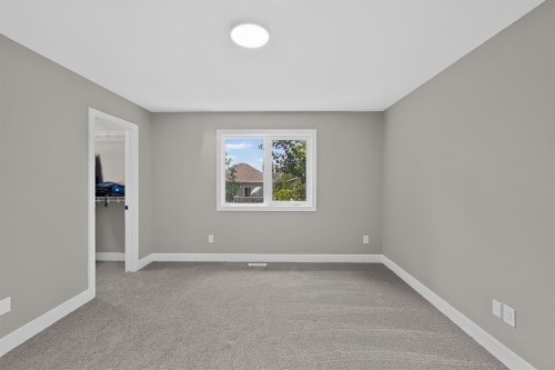 1596 Coalbanks Boulevard West, Lethbridge, AB - Indoor Photo Showing Other Room