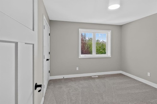 1596 Coalbanks Boulevard West, Lethbridge, AB - Indoor Photo Showing Other Room