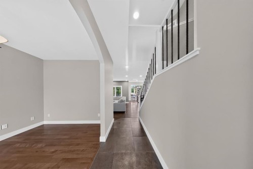 1596 Coalbanks Boulevard West, Lethbridge, AB - Indoor Photo Showing Other Room