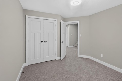 1596 Coalbanks Boulevard West, Lethbridge, AB - Indoor Photo Showing Other Room