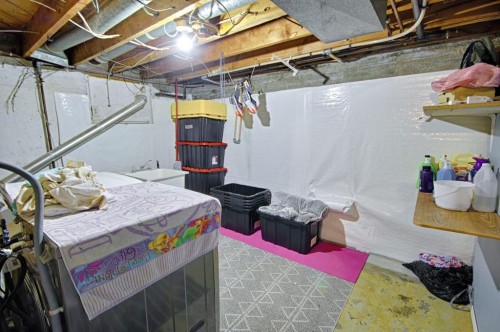 5014 48 Street, Taber, AB - Indoor Photo Showing Basement