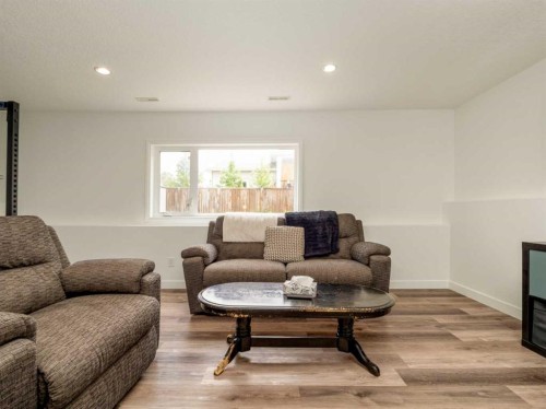 491 Lettice Perry Road North, Lethbridge, AB 