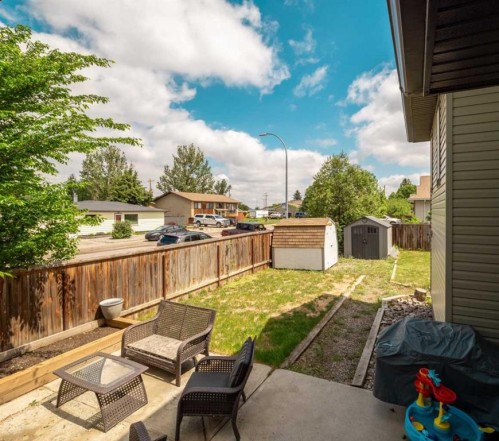491 Lettice Perry Road North, Lethbridge, AB 